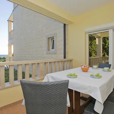 Malisko Apartment