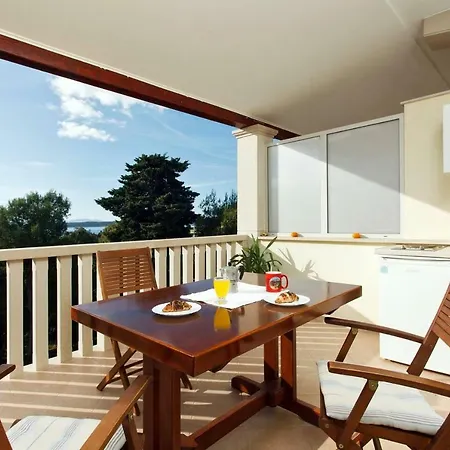 말리스코 * 흐바르